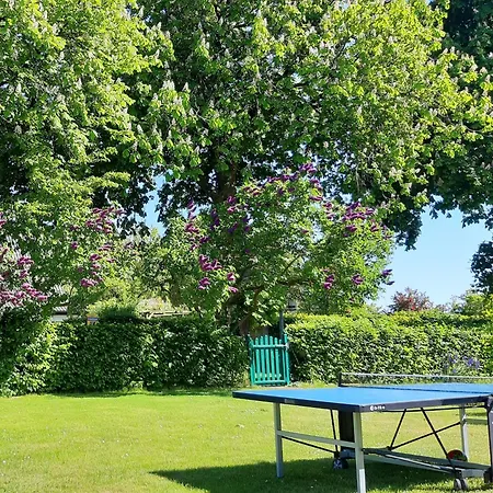 Schoene Bei Bergen Auf Ruegen